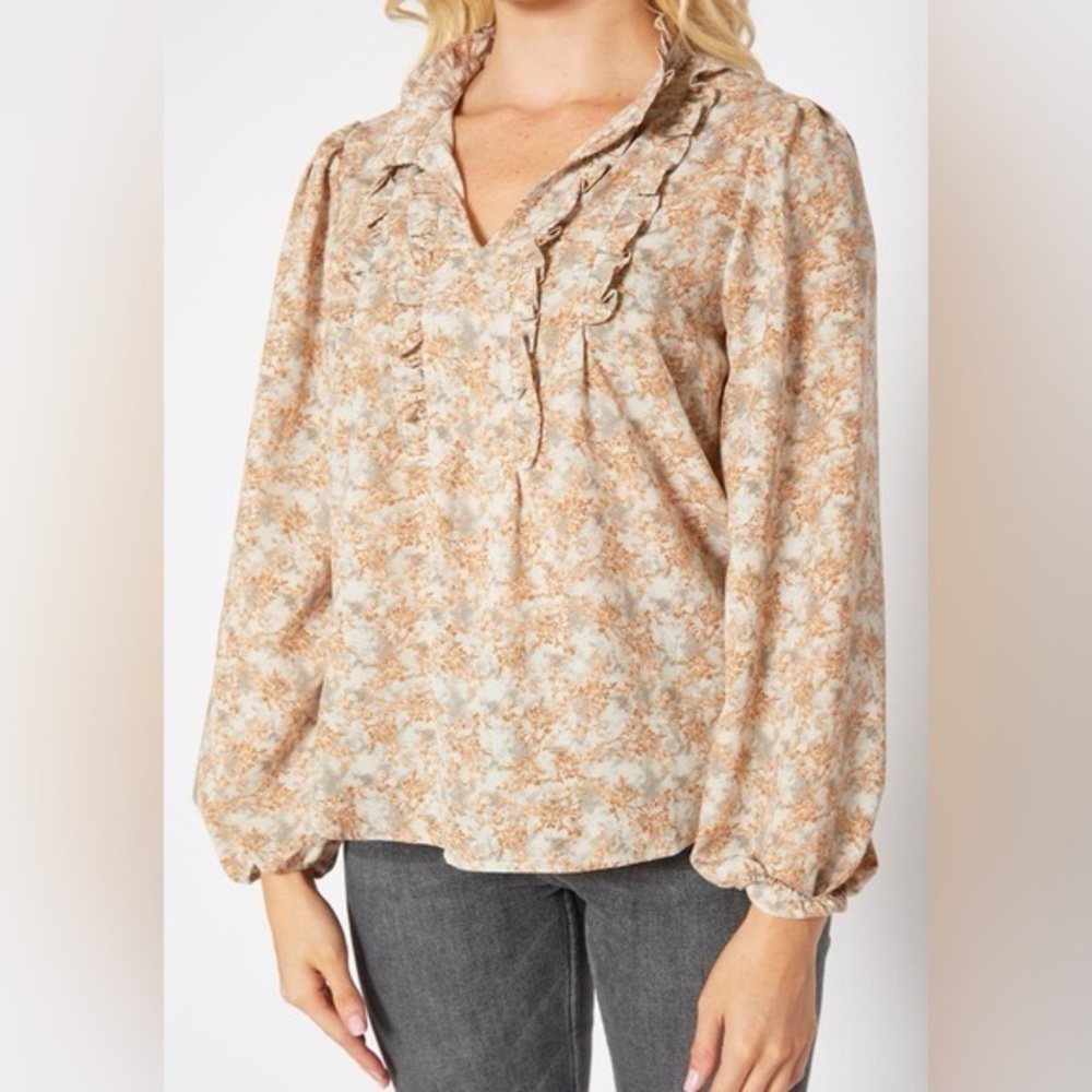 NWT Pleione Ruffled Floral Long Sleeve Blouse